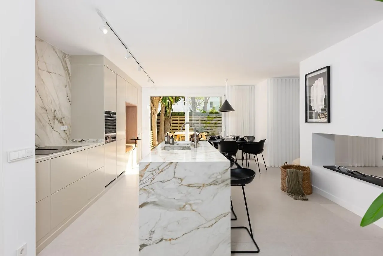 Jardines 38 Beautiful Luxury Family Apartment location