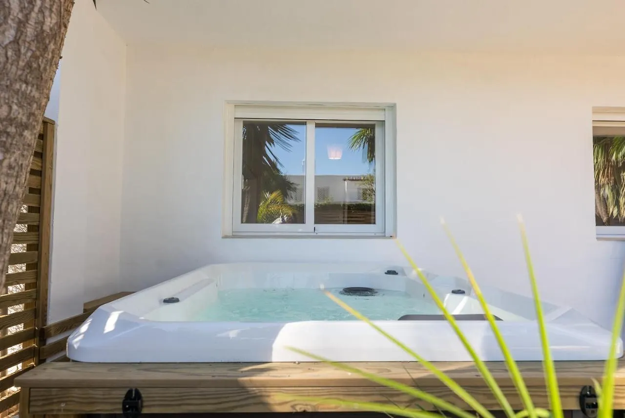 Jardines 38 Beautiful Luxury Family Apartment Marbella